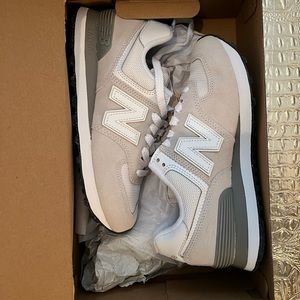 New Balance 574